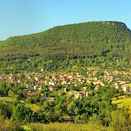 Osmarski 3* Osmar (Shumen)