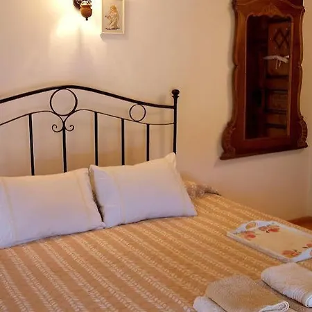 Osmarski Houses 3* Osmar (Shumen)